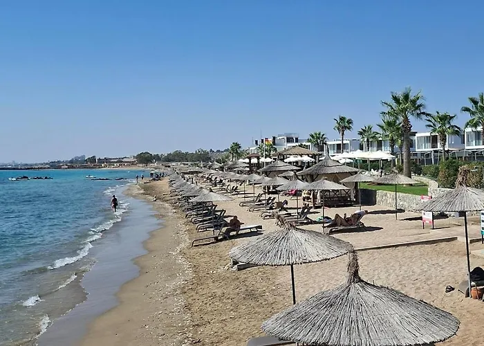 Chic Blue With Terrace شقة *